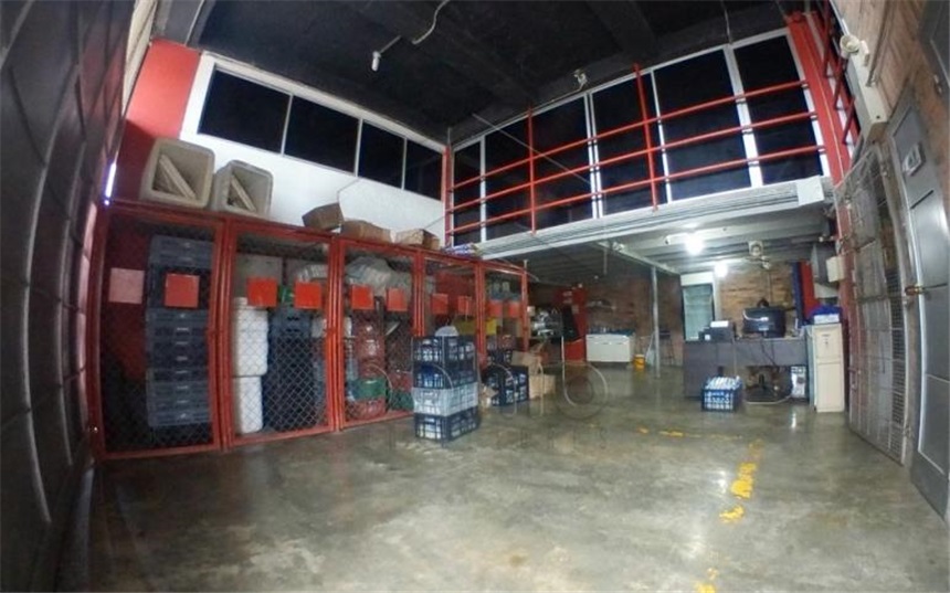 Local en Arriendo - Vista 2