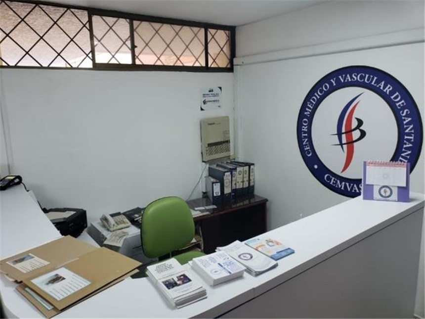 Consultorio en venta en Garcia Rovira, Bucaramanga, 239 m² · foto 4 de 24