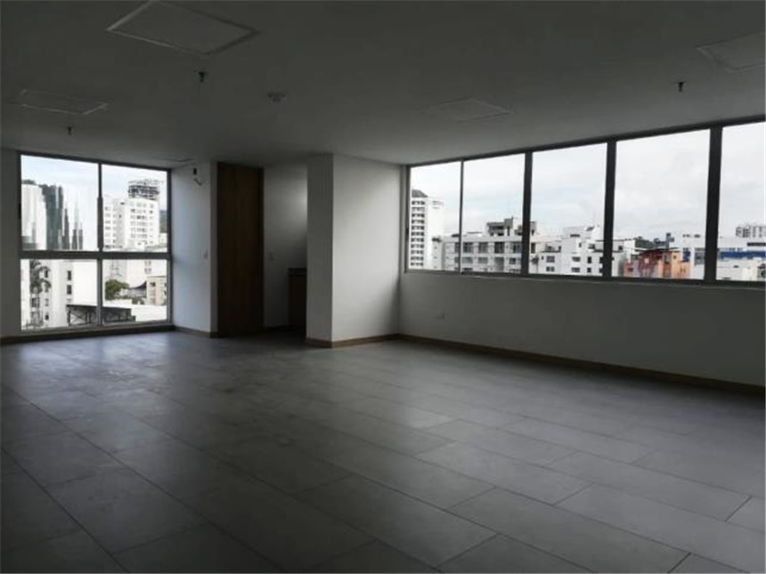 Oficina en Arriendo - Vista 2