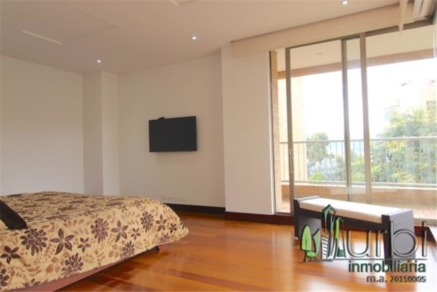 Apartamento en venta en Cerros De Suba, Bogotá · foto 13 de 24