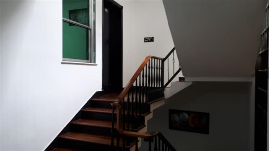 Local en venta en La Candelaria, Medellín, 850 m² · foto 8 de 9