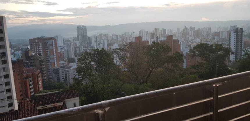 Apartamento de 4 alcobas en venta en Cabecera Del Llano, Bucaramanga, 260 m² · foto 7 de 24