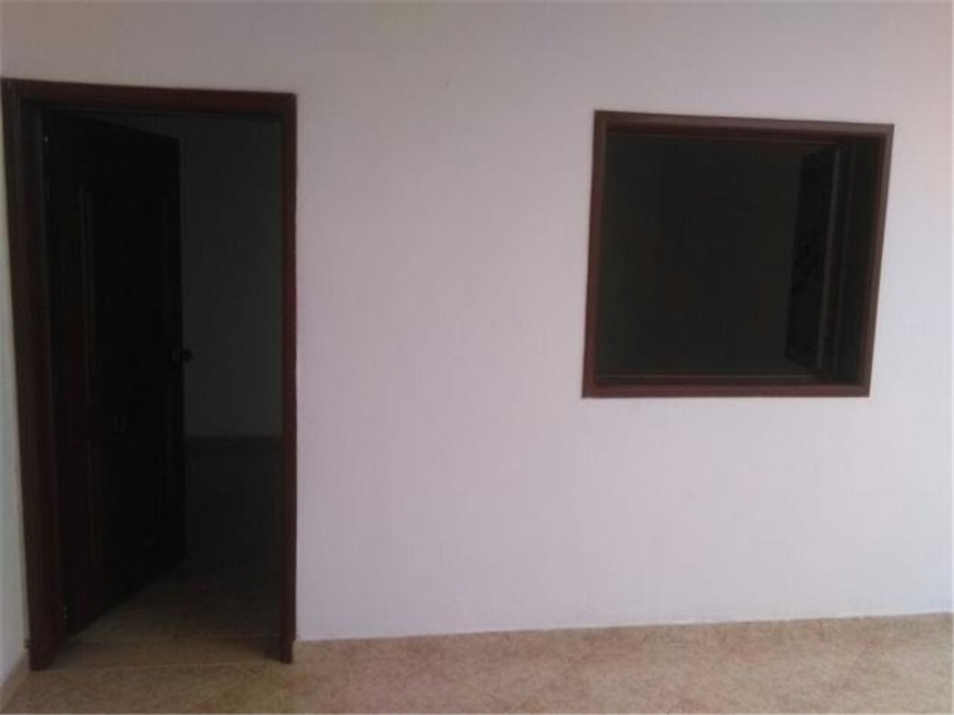 Casa de 5 alcobas en venta en Comuneros, Bucaramanga, 178 m² · foto 8 de 17