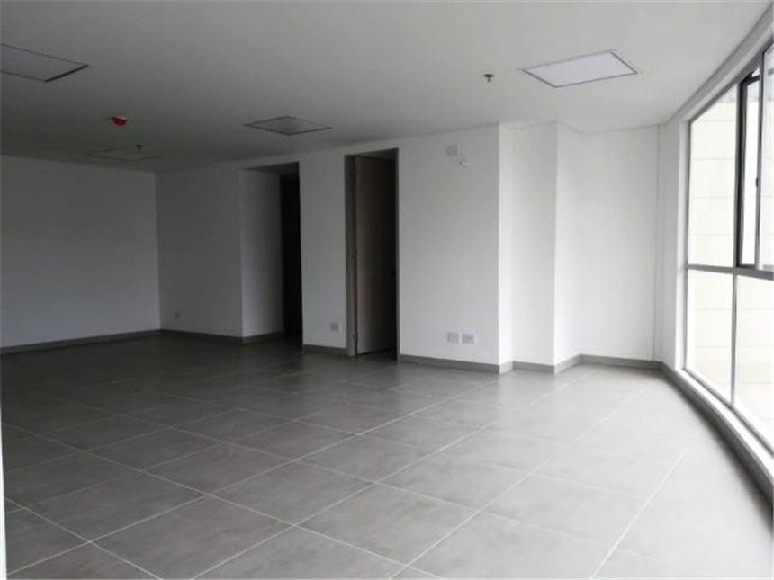 Oficina en Arriendo - Vista 2