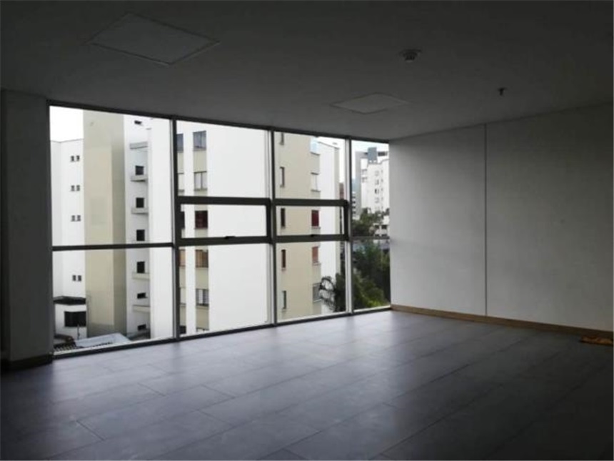 Oficina en Arriendo - Vista 3