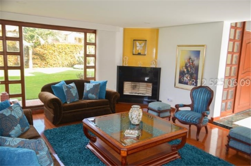 Casa de 4 alcobas en venta en Centro, Sopó, 420 m² · foto 11 de 24