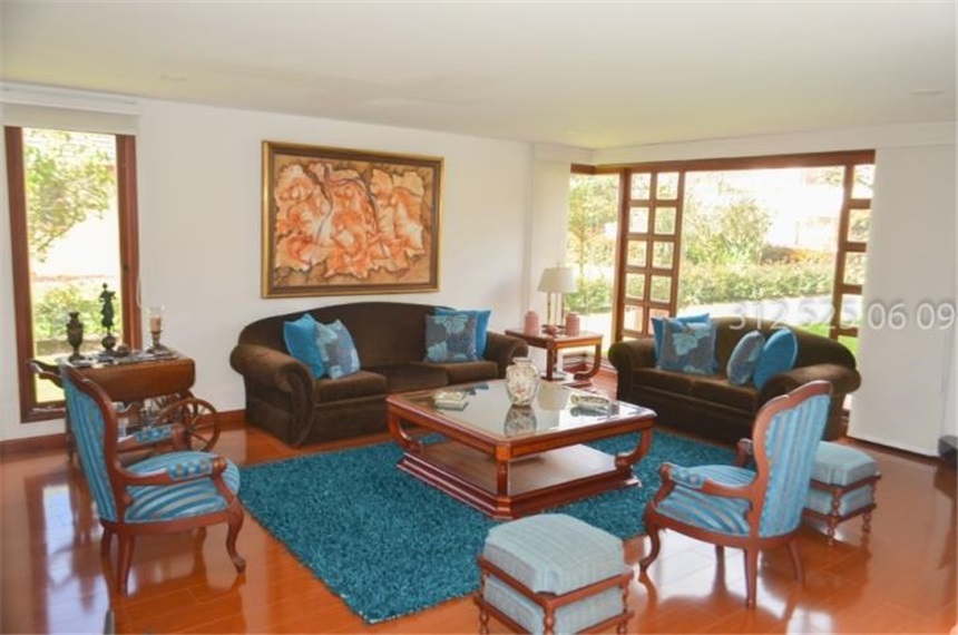 Casa de 4 alcobas en venta en Centro, Sopó, 420 m² · foto 10 de 24
