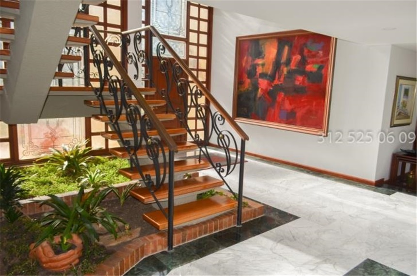 Casa de 4 alcobas en venta en Centro, Sopó, 420 m² · foto 8 de 24