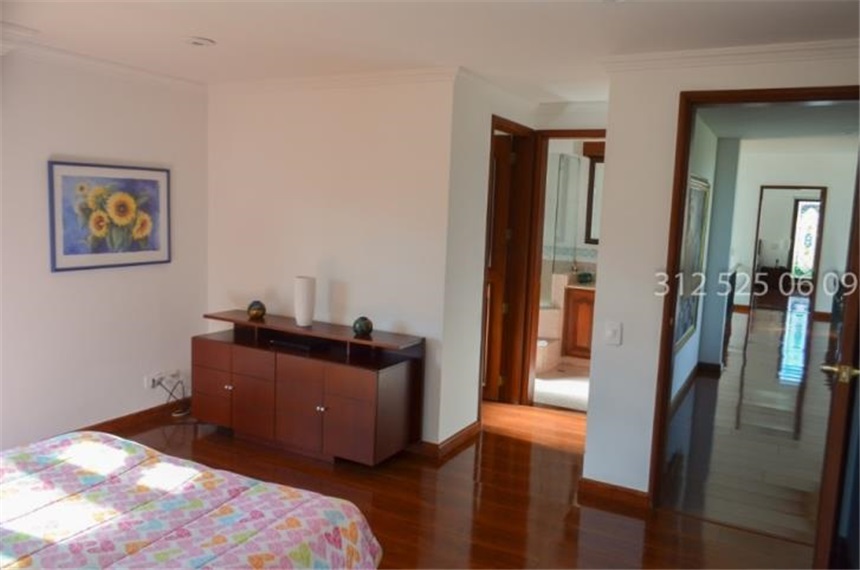 Casa de 4 alcobas en venta en Centro, Sopó, 420 m² · foto 24 de 24