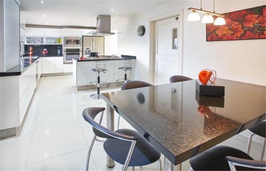 Casa de 3 alcobas en venta en Guaymaral, Bogotá, 550 m² · foto 20 de 24