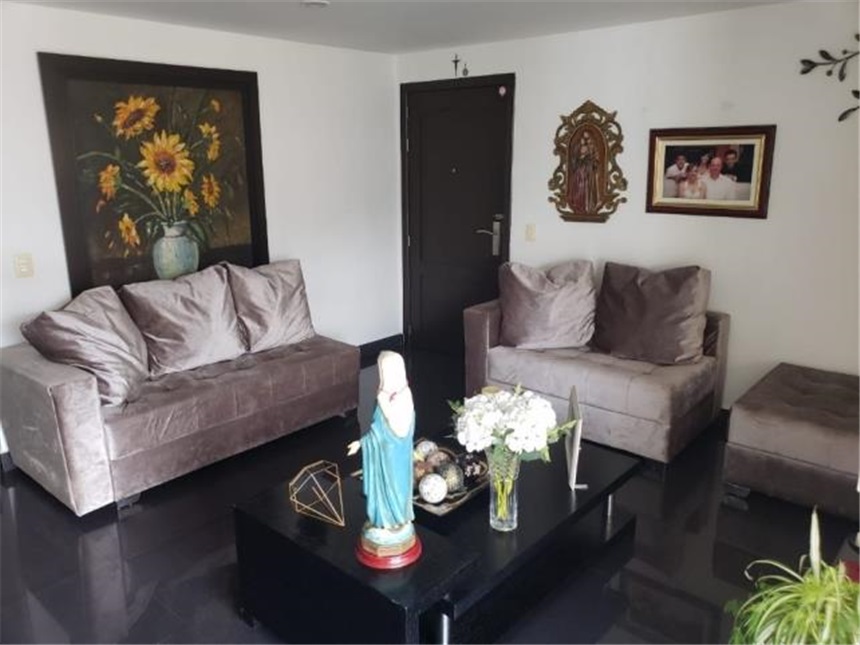 Apartamento de 4 alcobas en venta en Garcia Rovira, Bucaramanga, 220 m² · foto 8 de 24