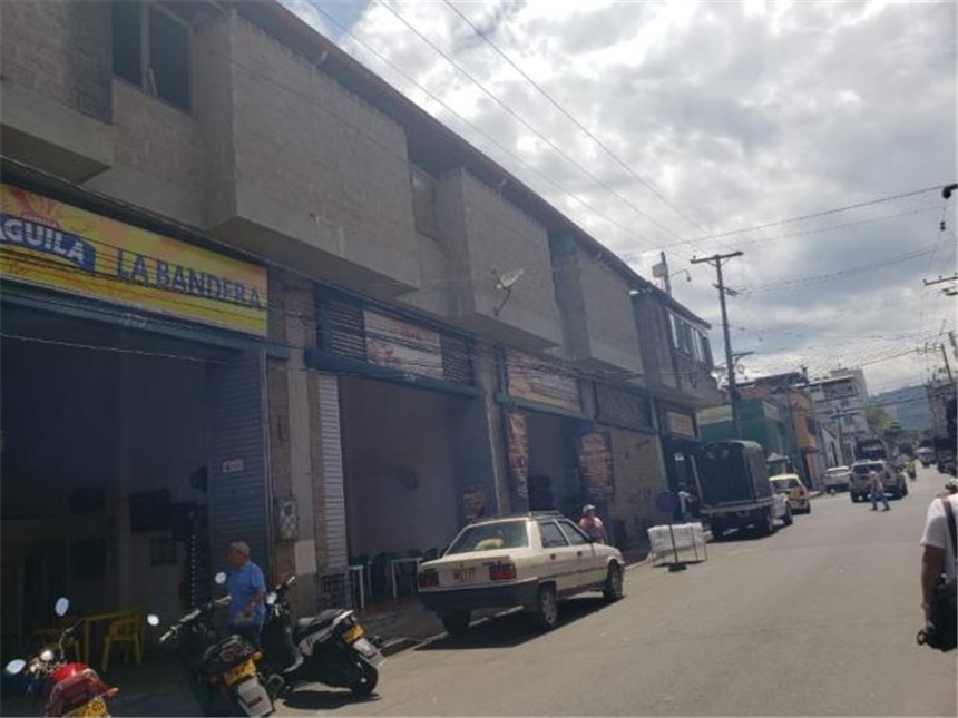 Bodega en venta en Alarcon, Bucaramanga, 390 m² · foto 5 de 5