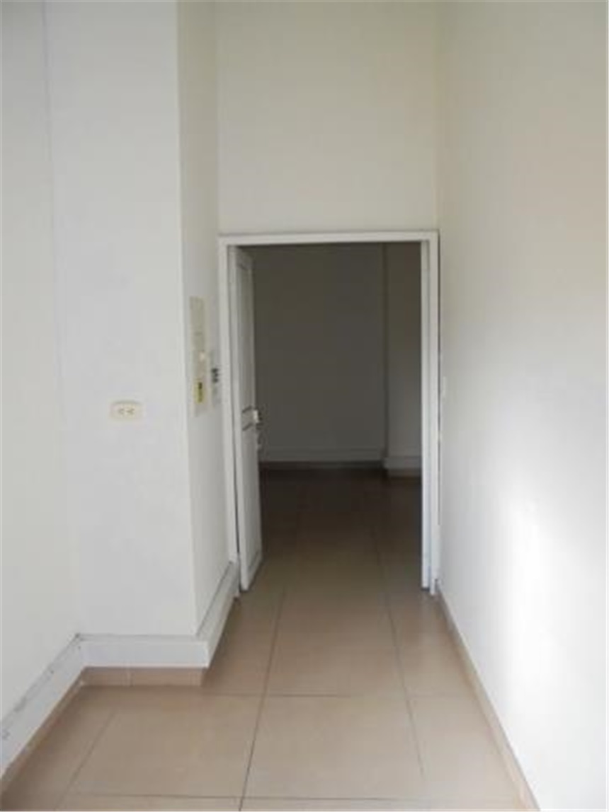 Local en Arriendo - Vista 5