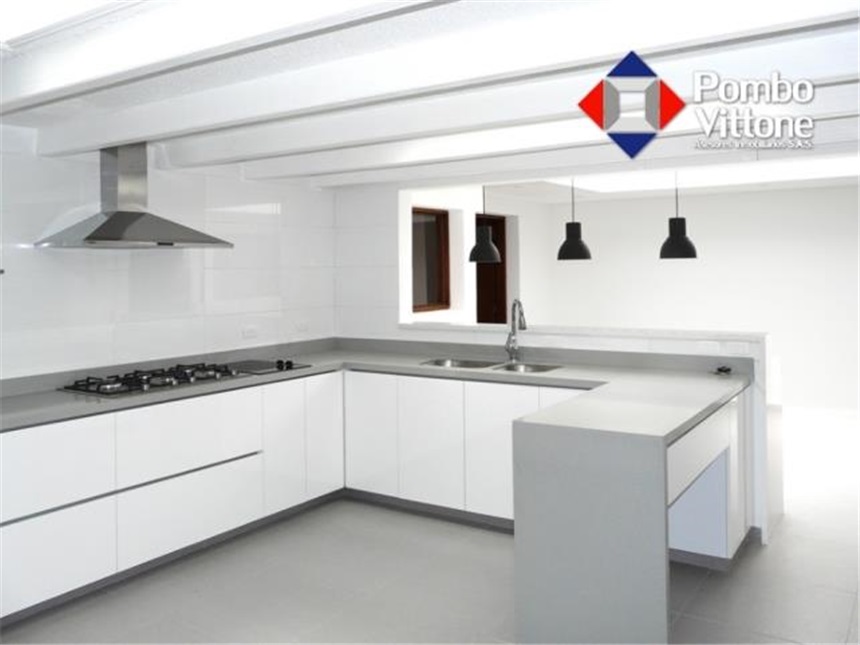 Casa de 4 alcobas en venta en Santa Ana Oriental, Bogotá, 610 m² · foto 13 de 24