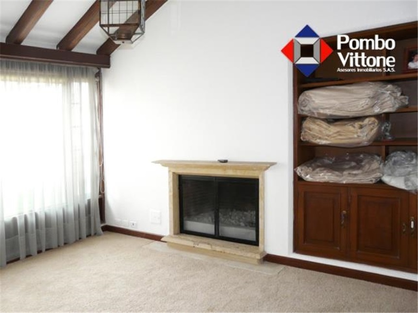Casa de 4 alcobas en venta en Santa Ana Oriental, Bogotá, 610 m² · foto 5 de 24