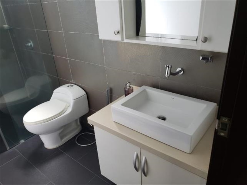 Casa de 4 alcobas en venta en Guayanas, Floridablanca, 450 m² · foto 17 de 24