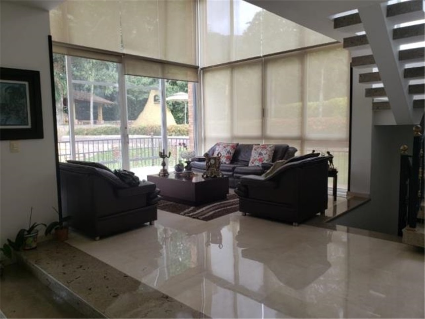 Casa de 4 alcobas en venta en Guayanas, Floridablanca, 450 m² · foto 6 de 24