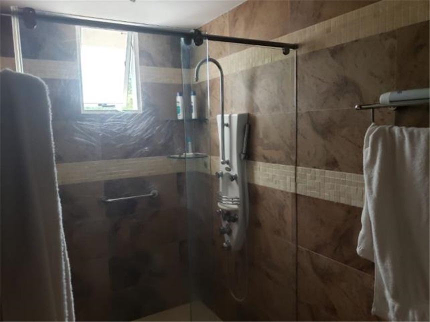 Casa de 4 alcobas en venta en Guayanas, Floridablanca, 450 m² · foto 10 de 24