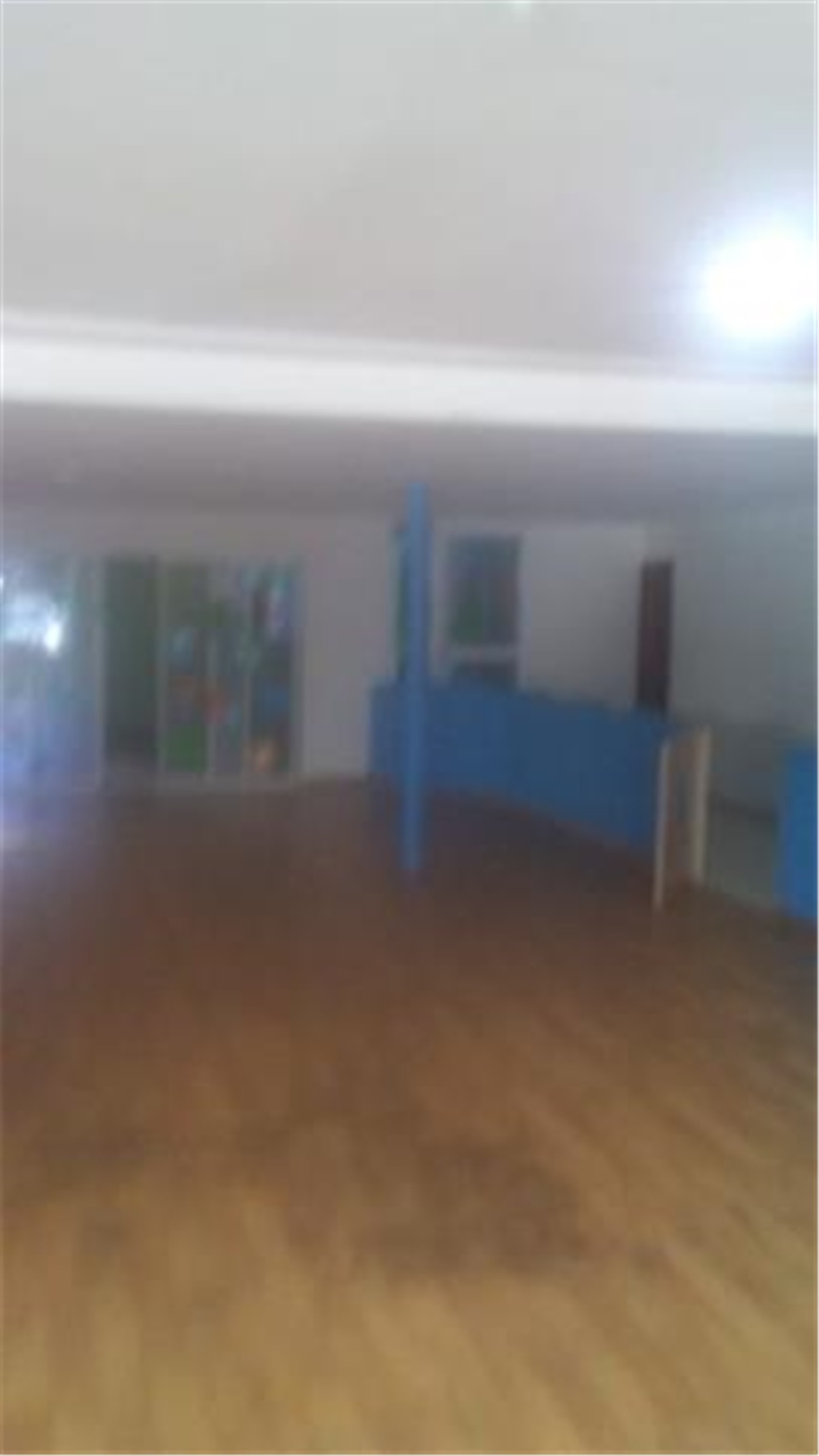 Local en Arriendo - Vista 2