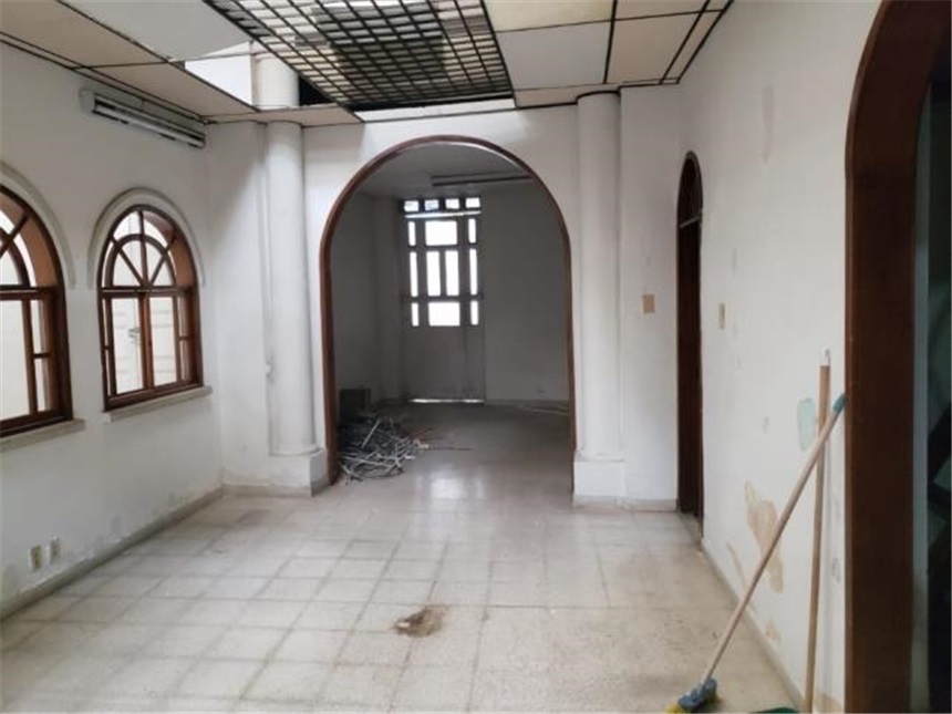 Casa de 5 alcobas en venta en Antonia Santos Centro, Bucaramanga, 400 m² · foto 3 de 24