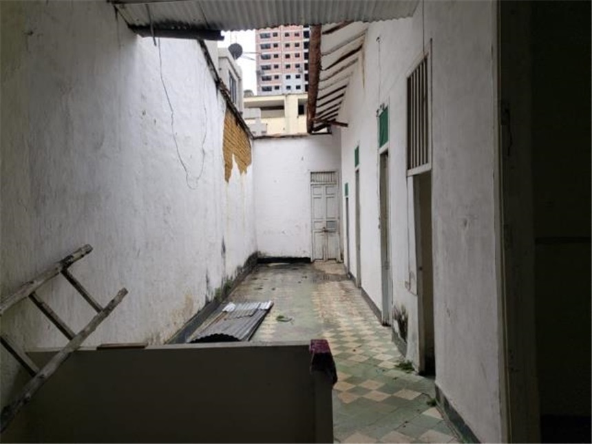 Casa de 5 alcobas en venta en Antonia Santos Centro, Bucaramanga, 400 m² · foto 21 de 24
