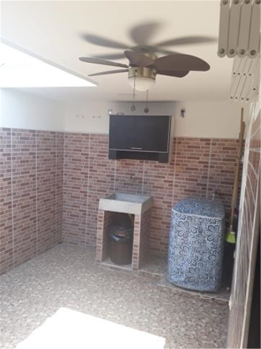 Casa de 6 alcobas en venta en Los Angeles, Barranquilla, 216 m² · foto 13 de 21