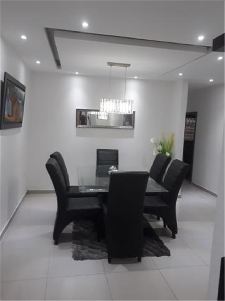 Casa de 6 alcobas en venta en Los Angeles, Barranquilla, 216 m² · foto 9 de 21