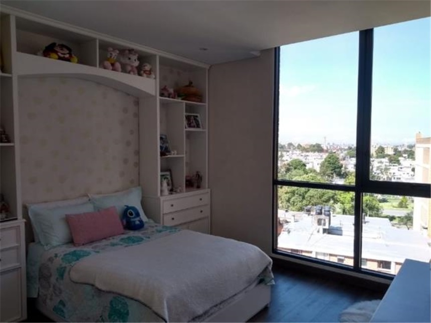 Apartamento de 4 alcobas en venta en El Virrey, Bogotá, 479 m² · foto 15 de 24