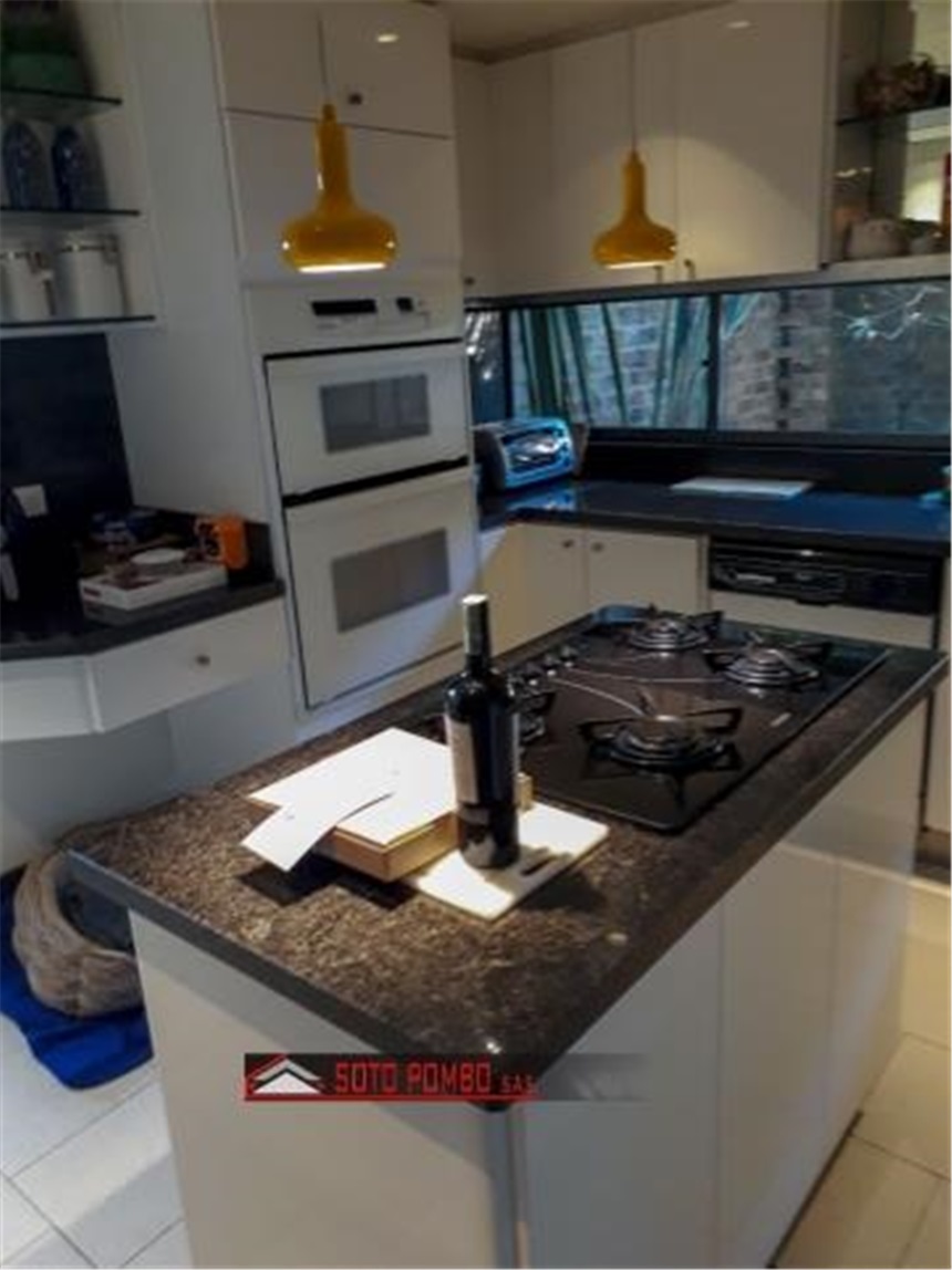 Casa en venta en Santa Barbara Alta, Bogotá · foto 5 de 22