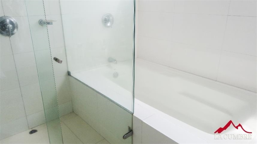 Apartamento en venta en El Poblado, Medellín · foto 16 de 16