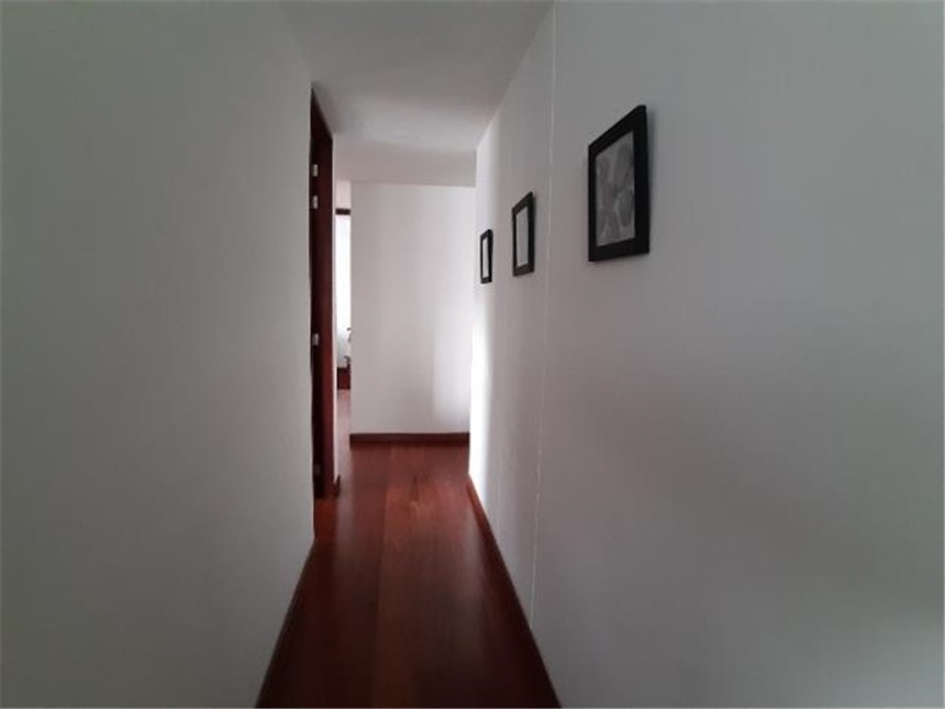 Apartamento en venta en Chicó Navarra, Bogotá · foto 9 de 24