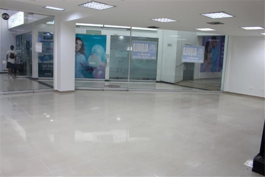 Local en Arriendo - Vista 4