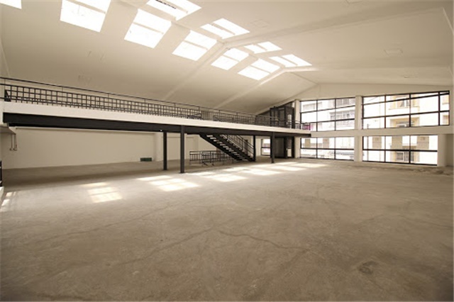 Local en arriendo en La Candelaria, Medellín, 1650 m² · foto 11 de 16