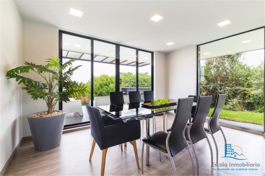Casa en venta en Altos De Yerbabuena, Chía · foto 8 de 24