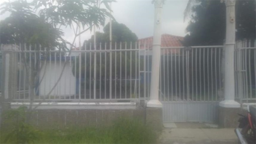 Casa en venta en Ciudad Jardin, Barranquilla · foto 3 de 14