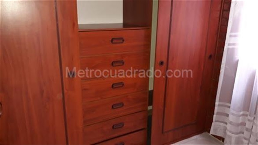 Piso – Bogotá, Tintalá, Localidad Kennedy - Más