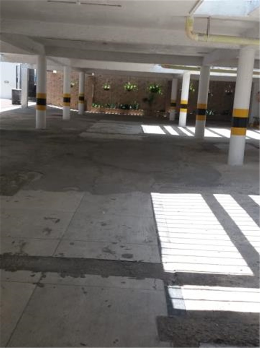 Local en venta en San Jose, Barranquilla, 2018 m² · foto 3 de 24
