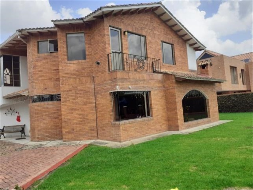 Casa en venta en La Estrella, Chía · foto 4 de 24