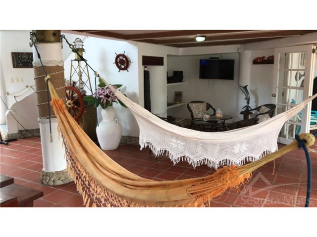 Casa en venta en La Boquilla, Cartagena, 400 m² · foto 2 de 11
