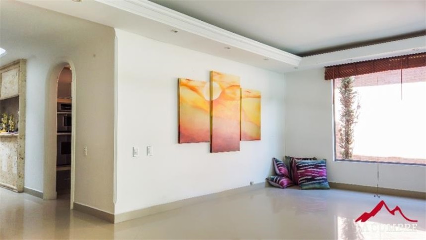 Casa de 3 alcobas en venta en Campo Amor, Medellín, 280 m² · foto 7 de 24