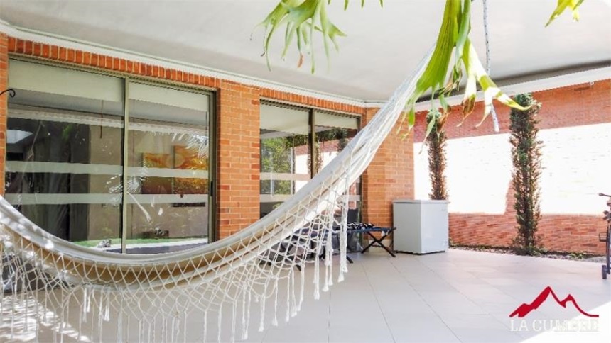 Casa de 3 alcobas en venta en Campo Amor, Medellín, 280 m² · foto 9 de 24