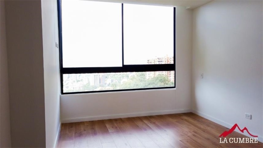 Apartamento de 3 alcobas en venta en Loma De Las Brujas, Envigado, 182 m² · foto 10 de 24