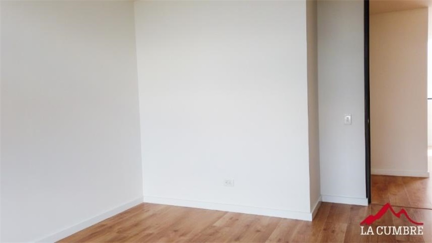 Apartamento de 3 alcobas en venta en Loma De Las Brujas, Envigado, 182 m² · foto 12 de 24