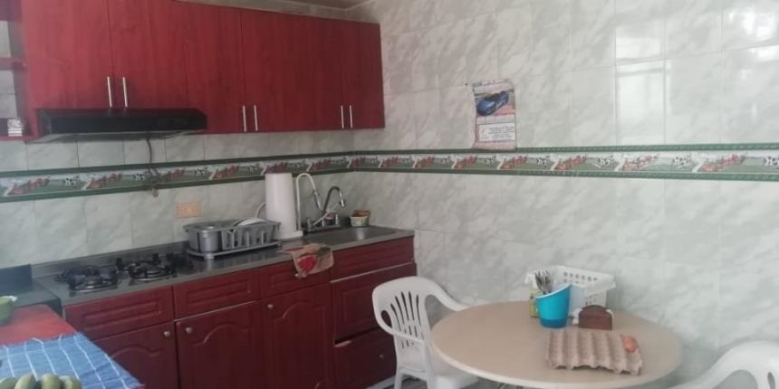 Casa en venta en Santa Isabel, Bogotá · foto 5 de 19