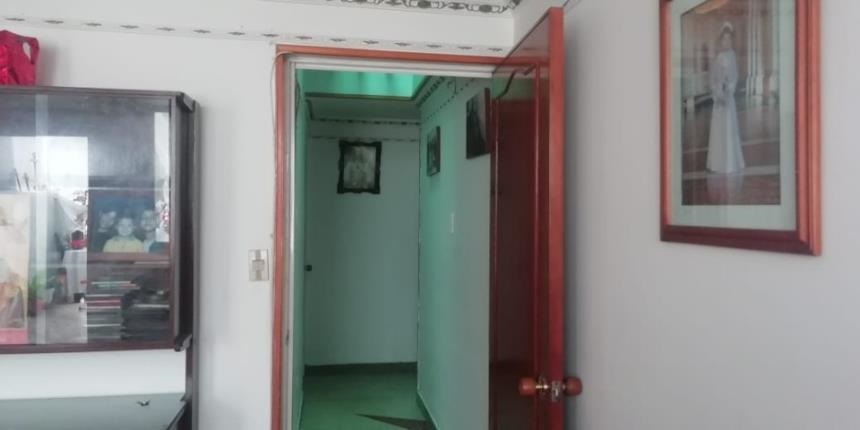 Casa en venta en Santa Isabel, Bogotá · foto 8 de 19
