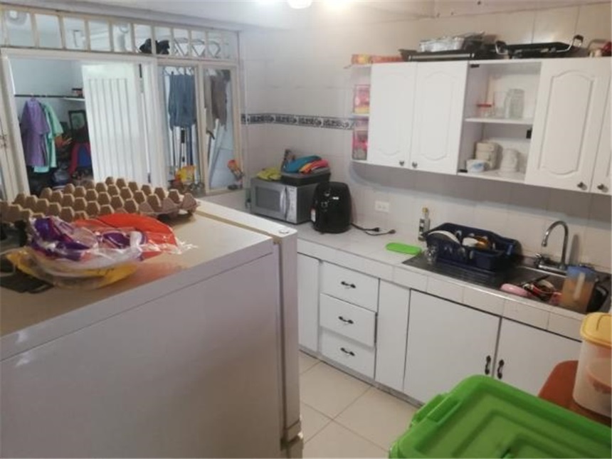 Casa en venta en Ub. Asturias, Manizales · foto 8 de 24