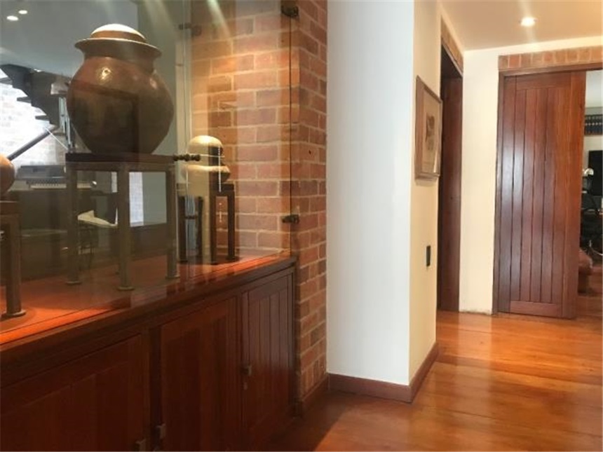 Casa de 4 alcobas en venta en Aposentos, Cota, 1100 m² · foto 5 de 24