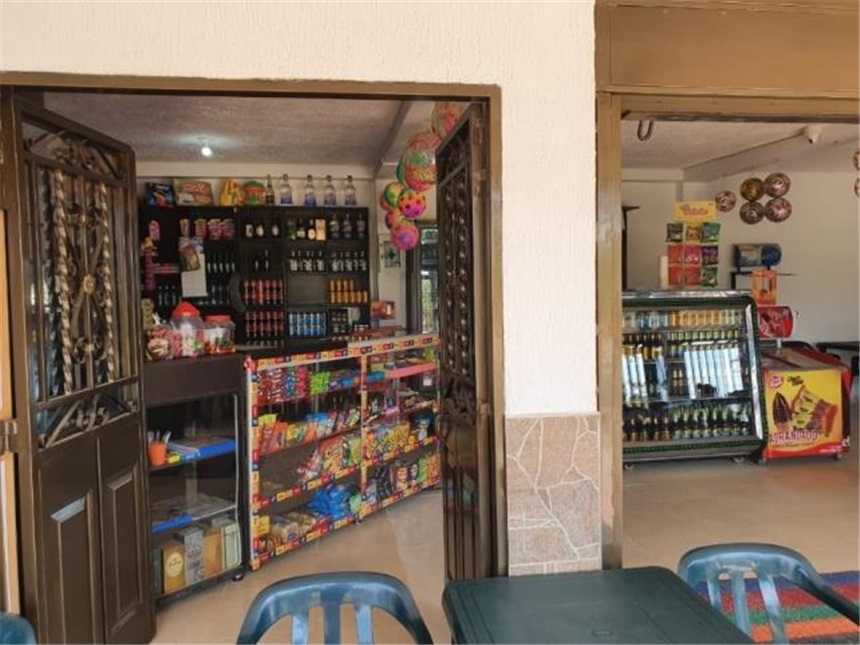 Casa de 7 alcobas en venta en Ruitoque, Girón, 1000 m² · foto 7 de 17