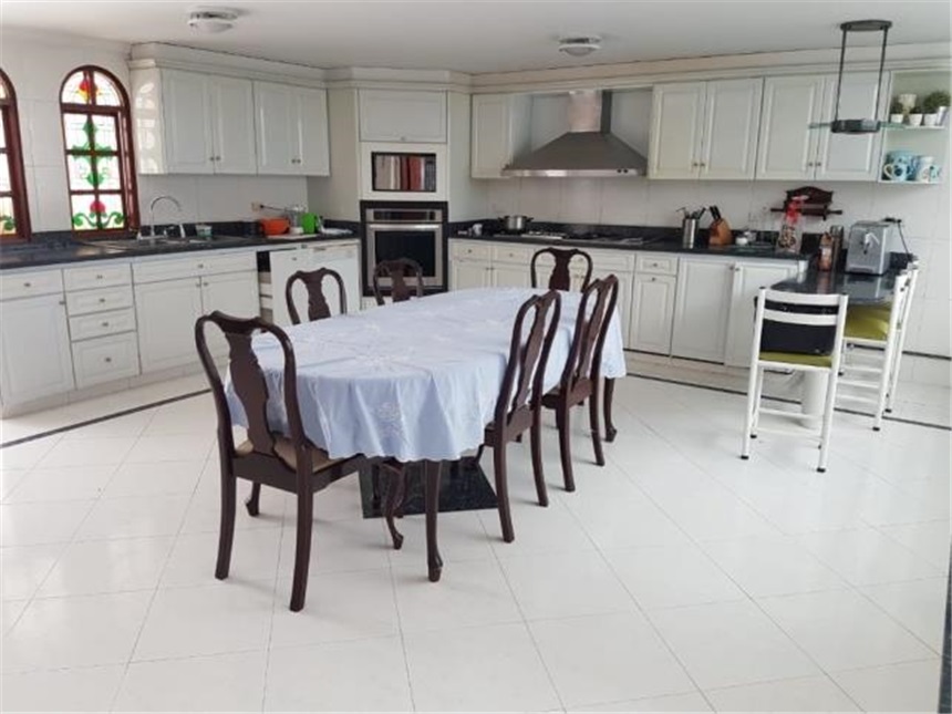 Casa en venta en Santa Barbara Alta, Bogotá · foto 21 de 24