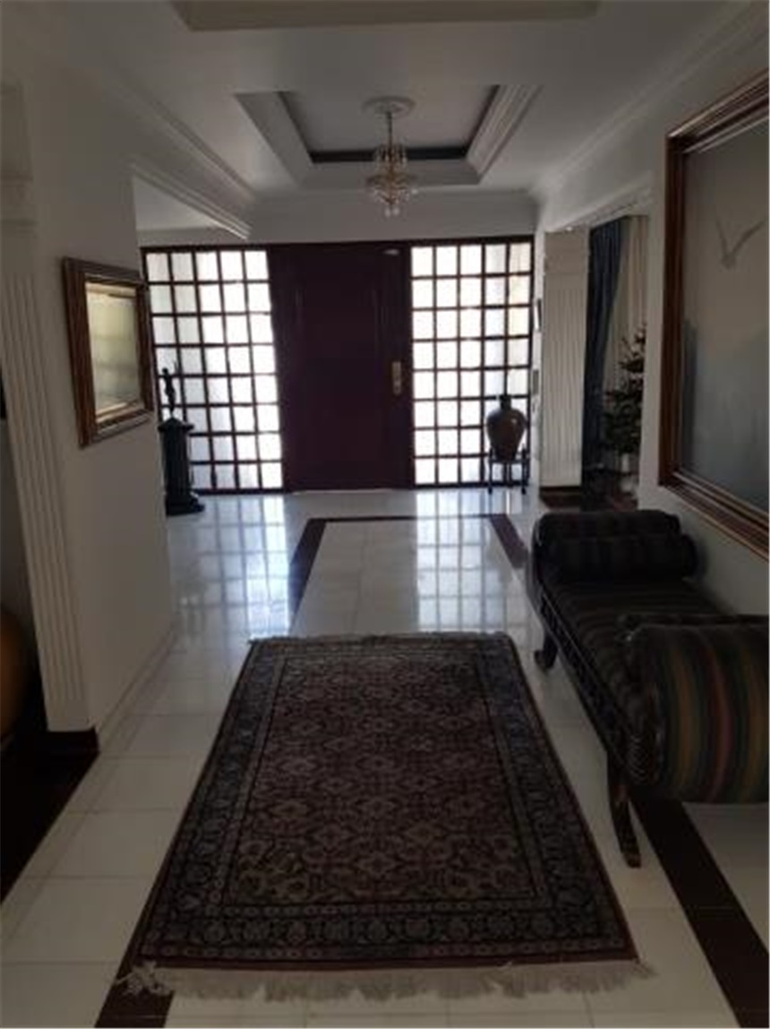 Casa en venta en Santa Barbara Alta, Bogotá · foto 11 de 24